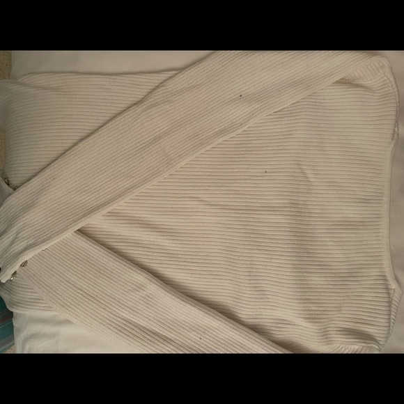 Mendocino white long sleeve top - Picture 2 of 2